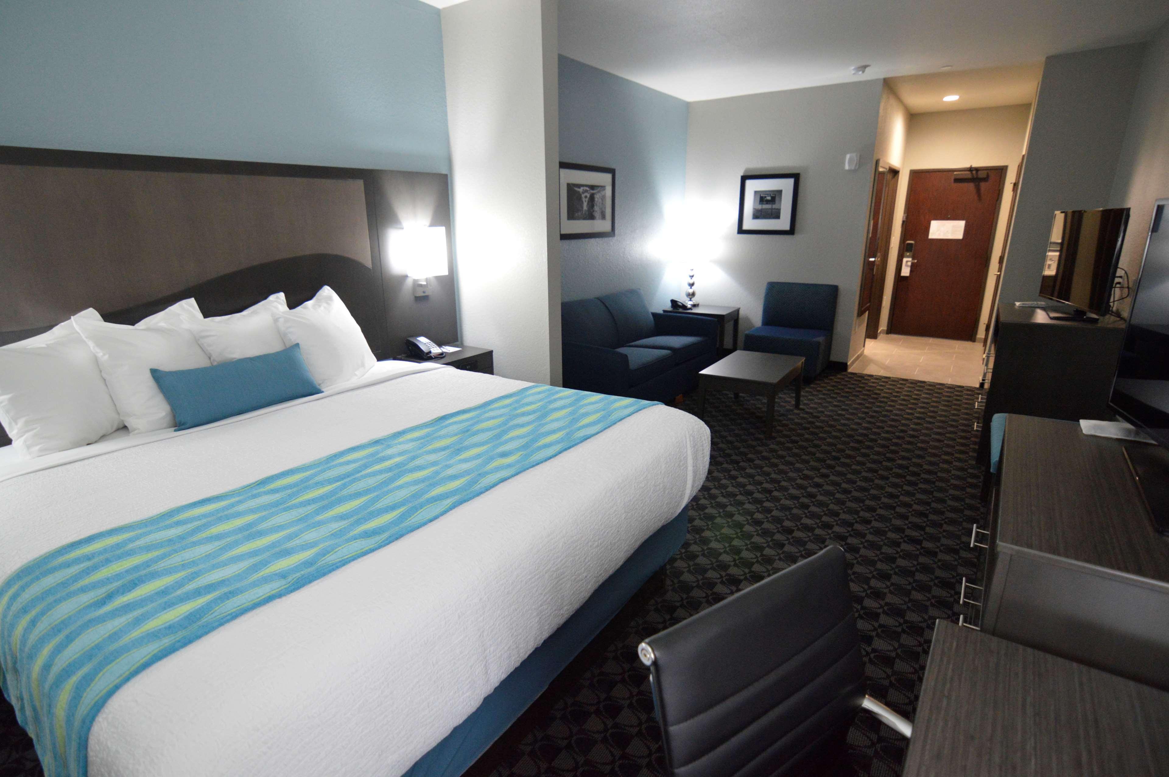 Best Western Plus Waller Hotel Ngoại thất bức ảnh