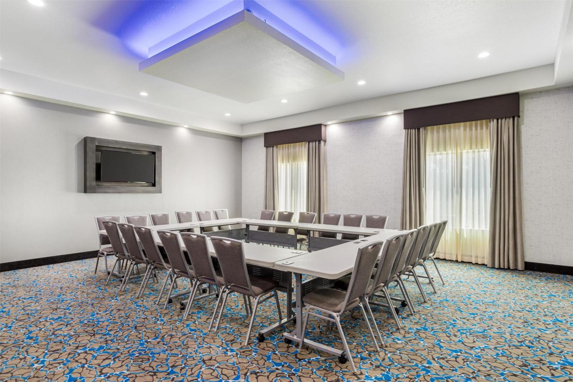Best Western Plus Waller Hotel Ngoại thất bức ảnh