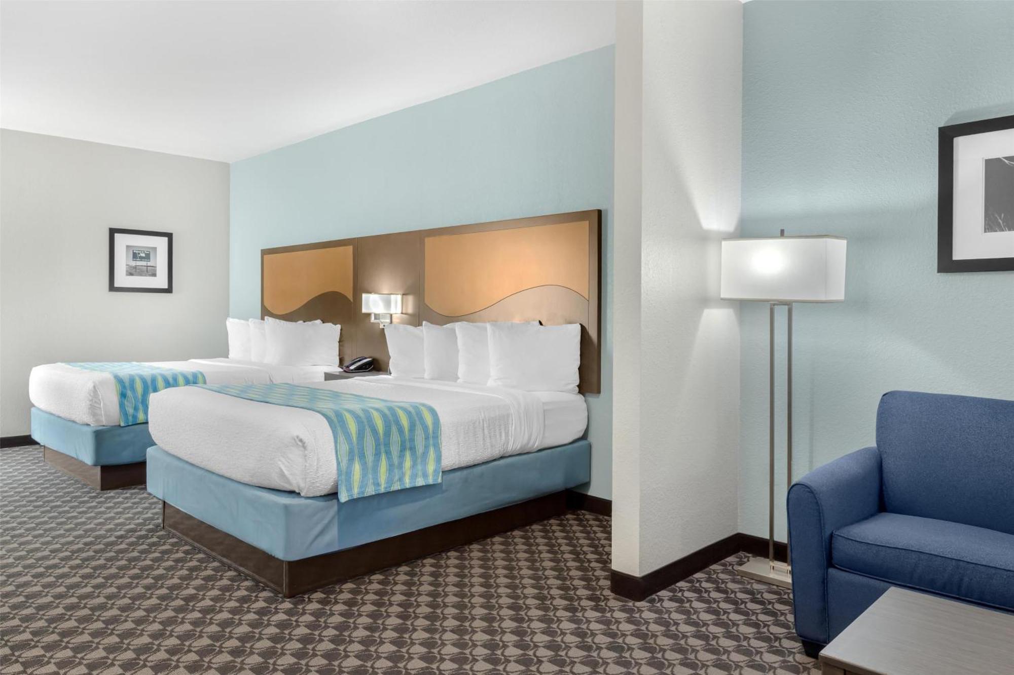 Best Western Plus Waller Hotel Ngoại thất bức ảnh